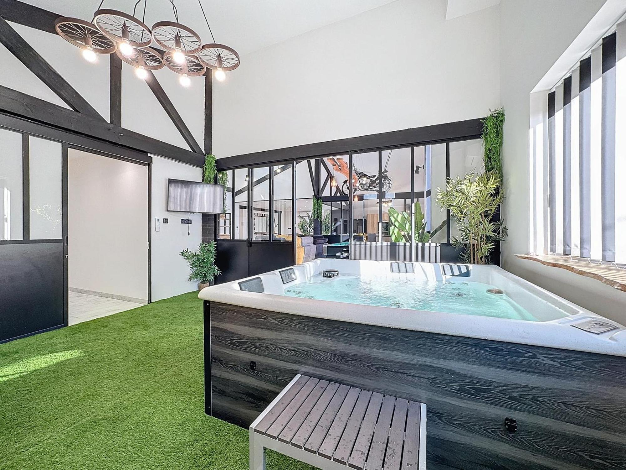 Loft Sauna 10 Personnes Centre Apartment Montlucon